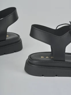 Sandali tacco 1cm pelle nero