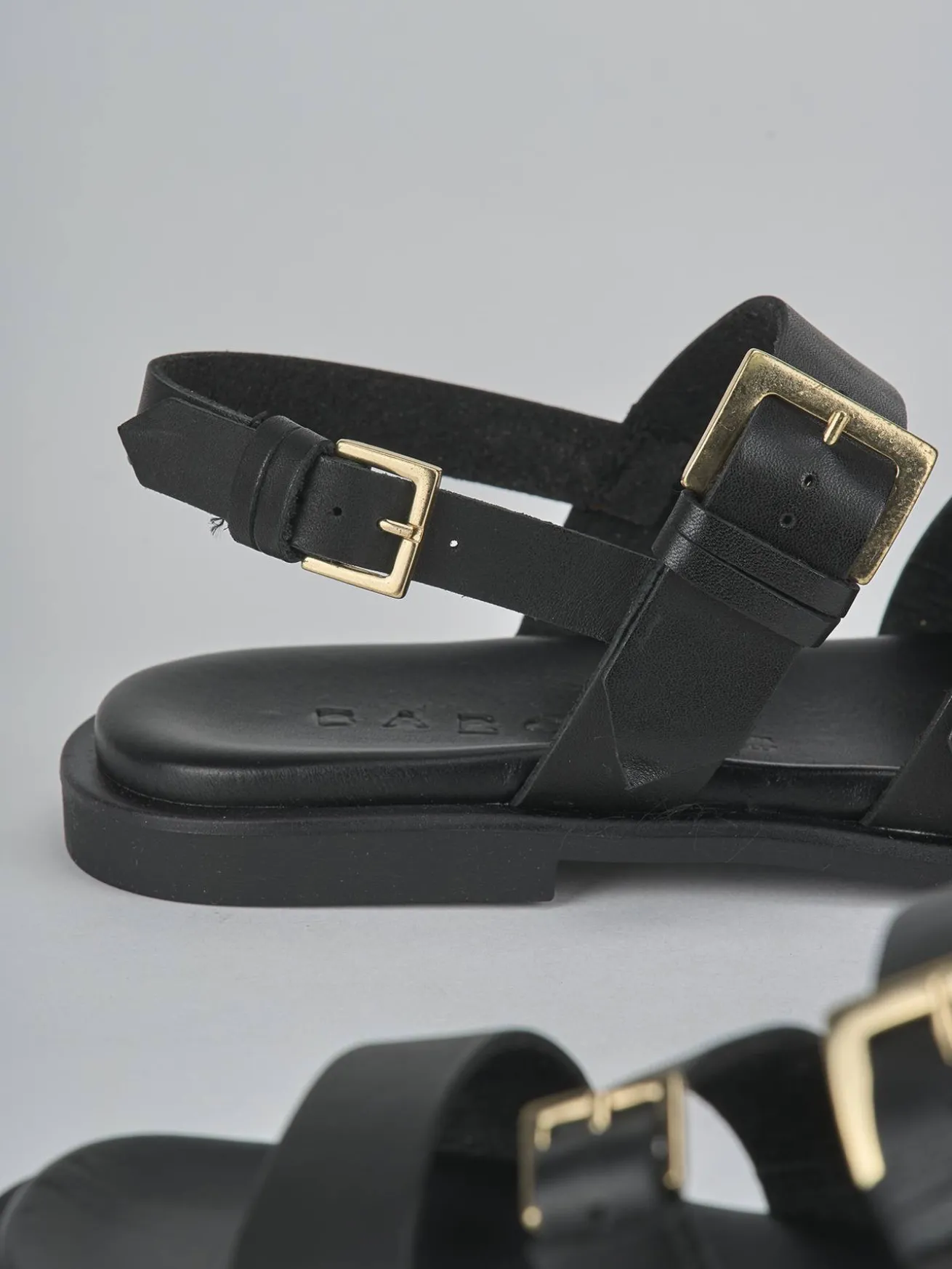 Sandali tacco 1cm pelle nero