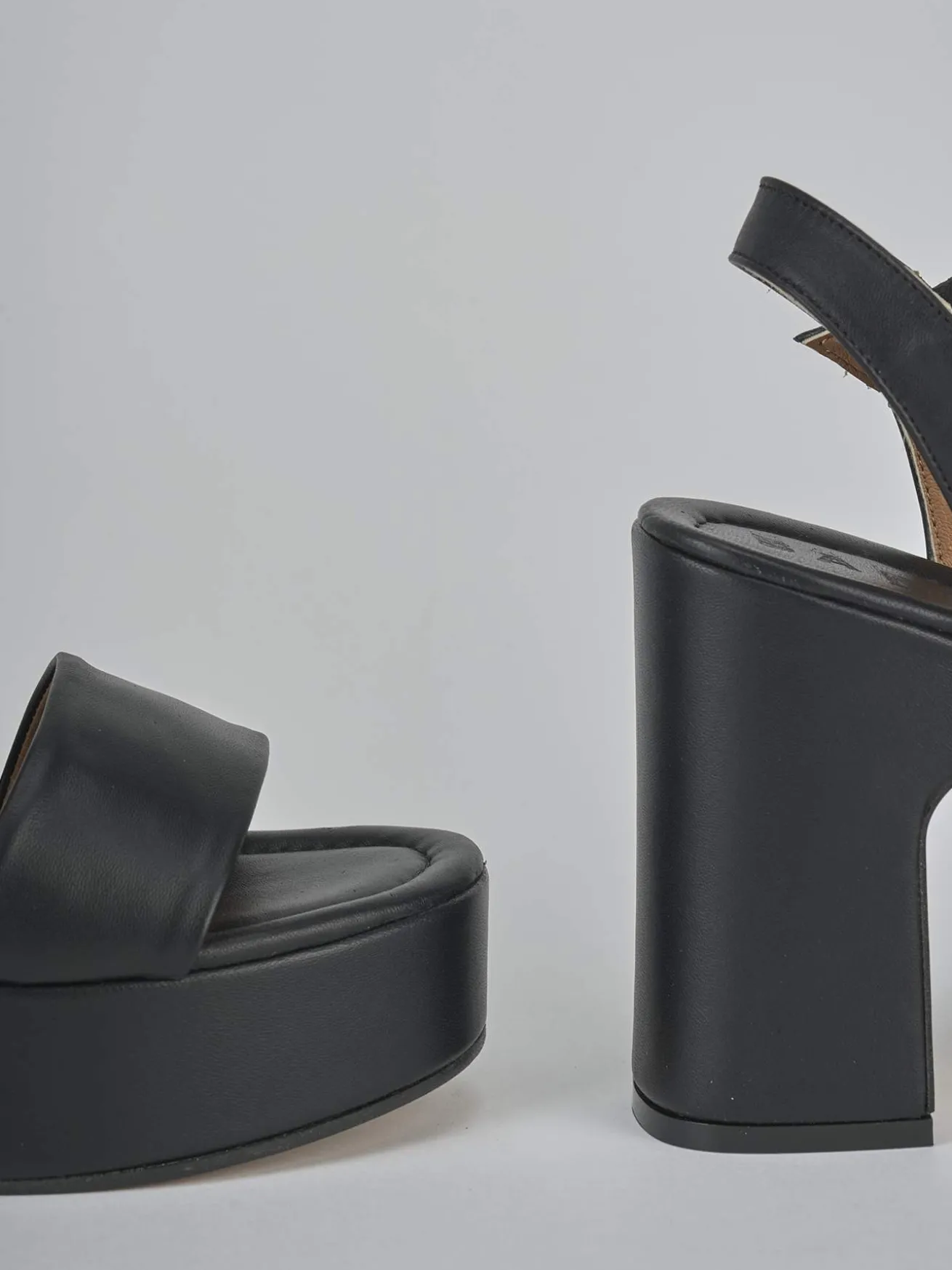 Sandali tacco 9cm pelle nero