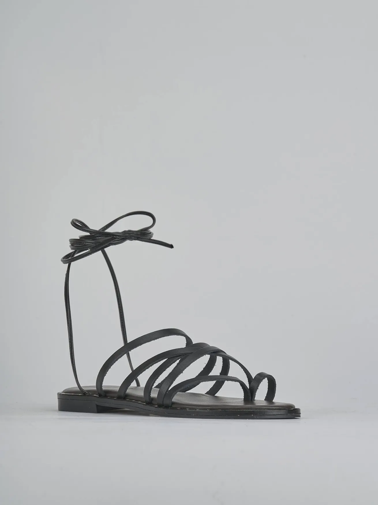 Sandali tacco 1cm pelle nero