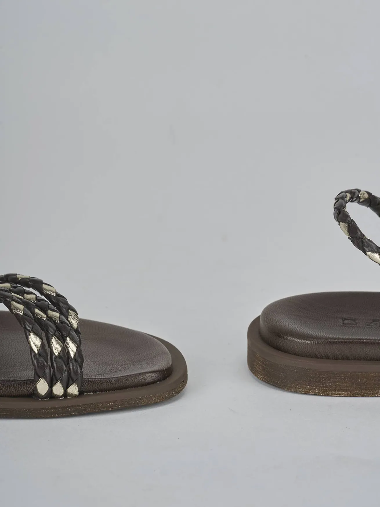 Sandali tacco 1cm pelle testa