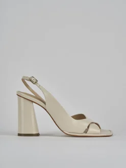 Sandali tacco 9cm vernice beige