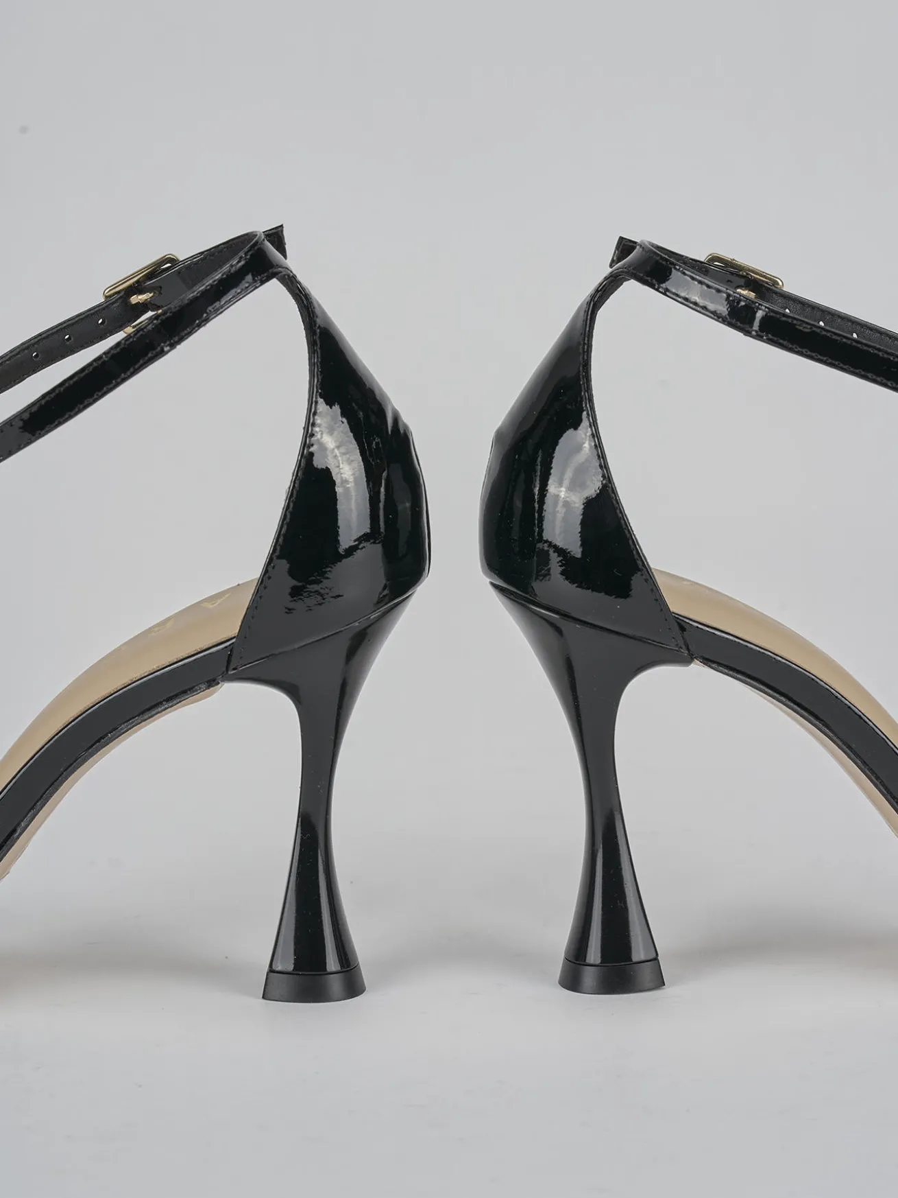 Sandali tacco 9cm vernice nero