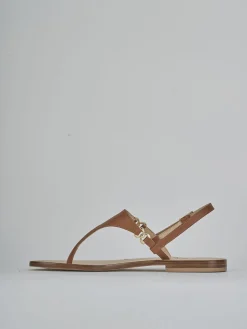 Sandalo infradito tacco 1 cm marrone pelle