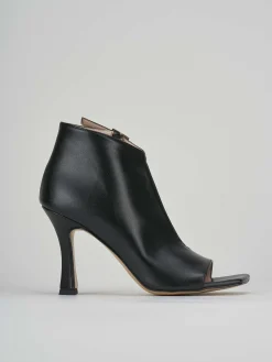 Sandalo tacco 8 cm nero pelle