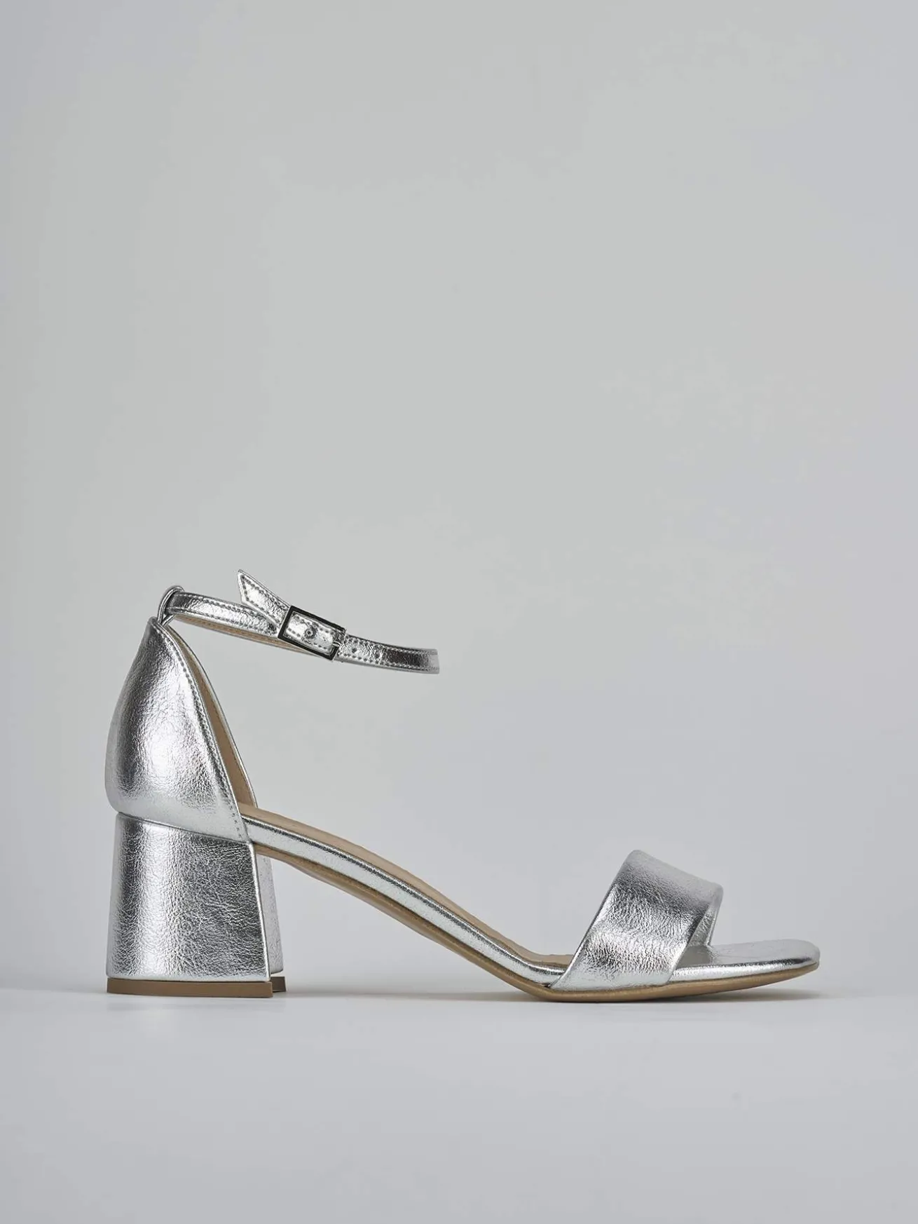Sandalo tacco 6 cm argento pelle