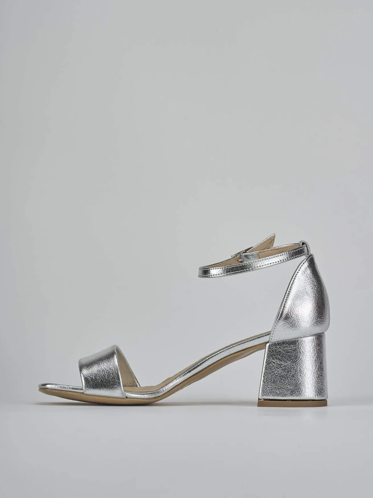 Sandalo tacco 6 cm argento pelle