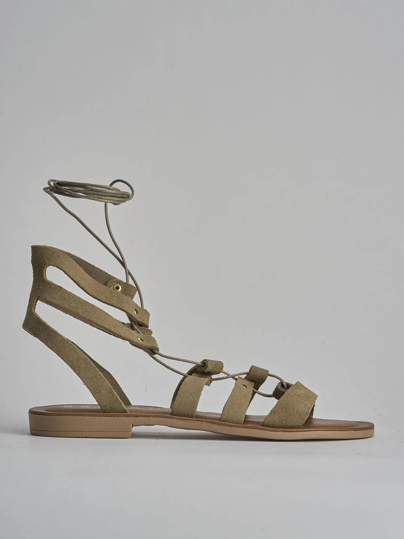 Sandalo tacco 1 cm beige camoscio