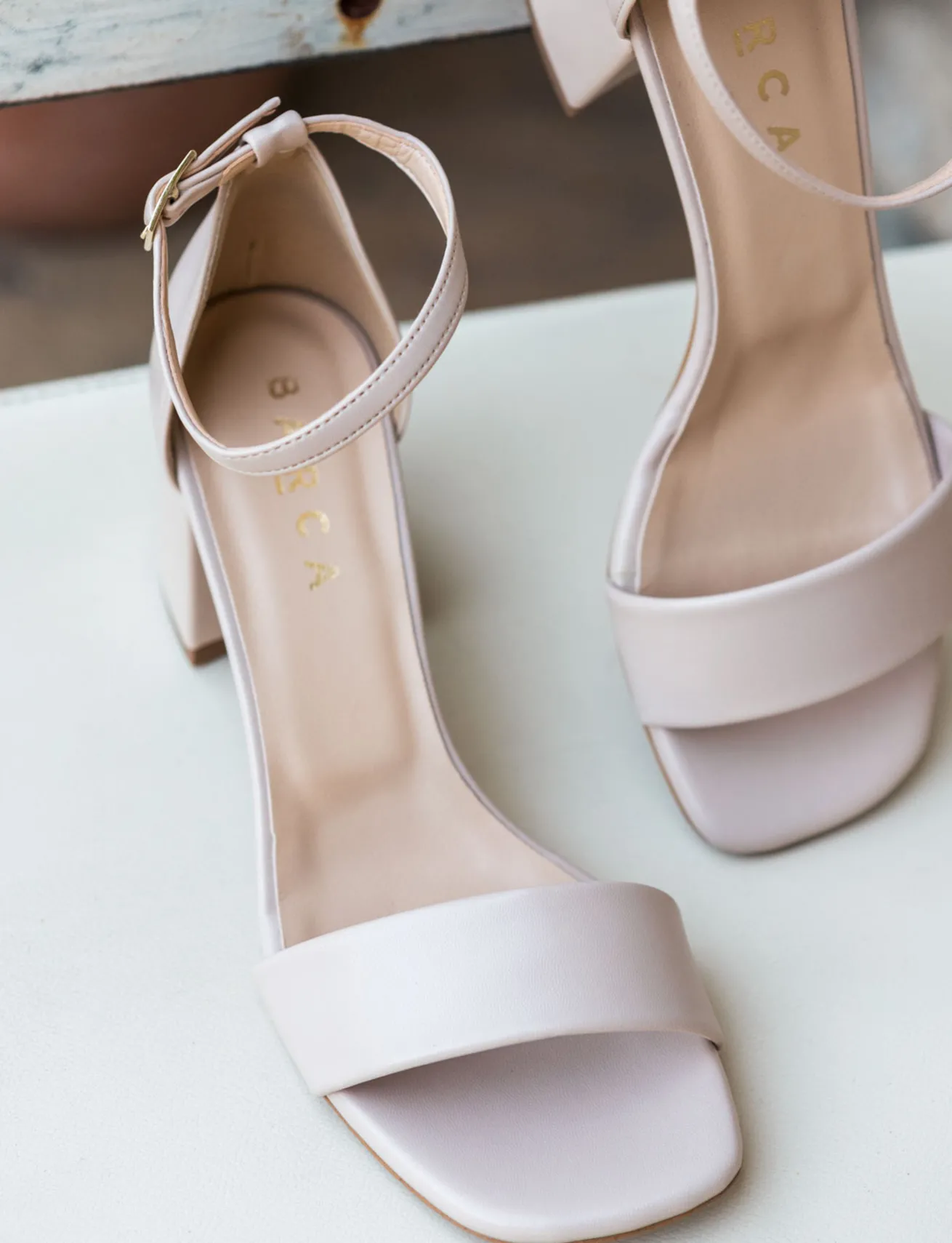 Sandalo tacco 6 cm beige pelle