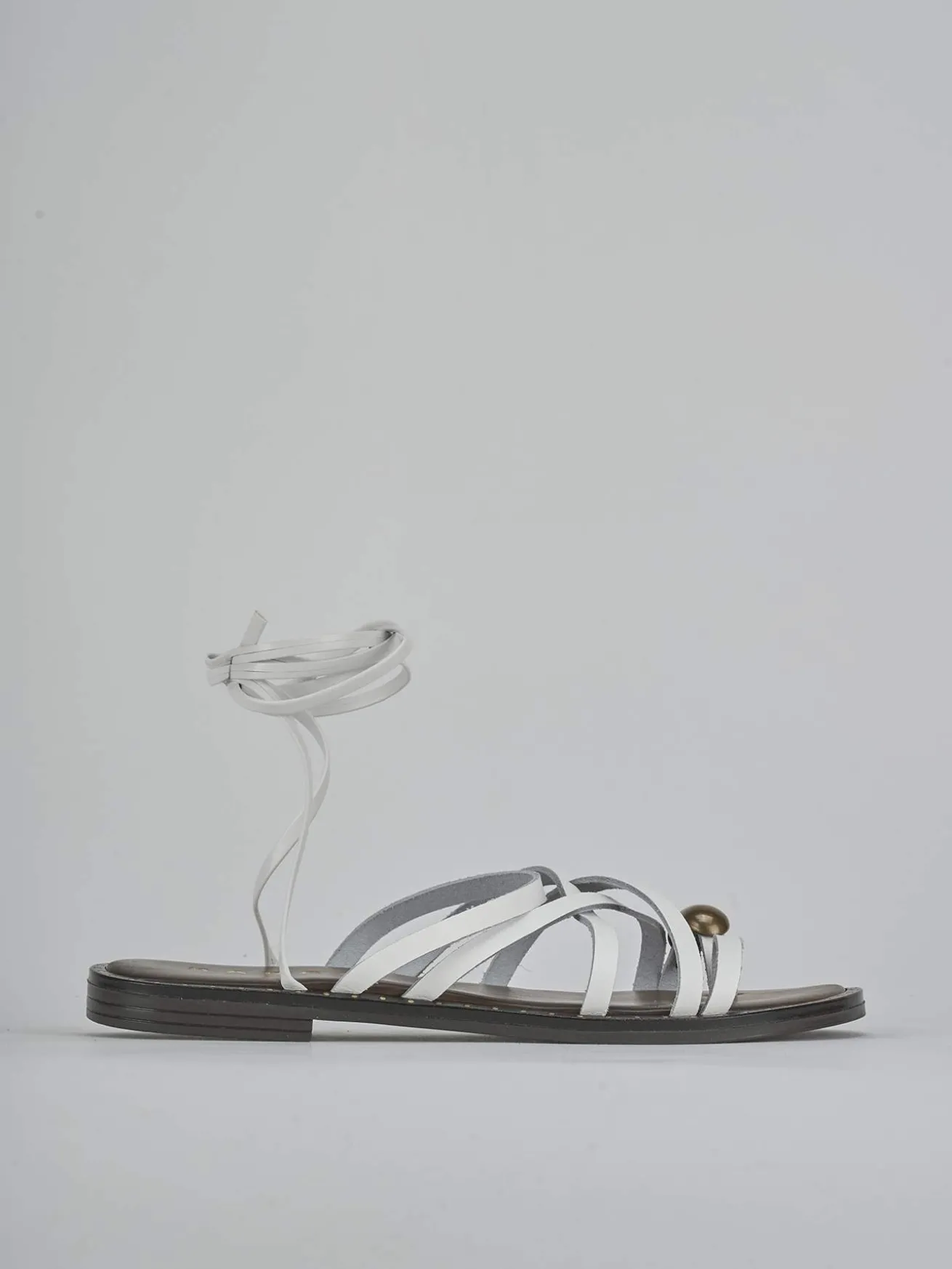 Sandalo tacco 1 cm bianco pelle