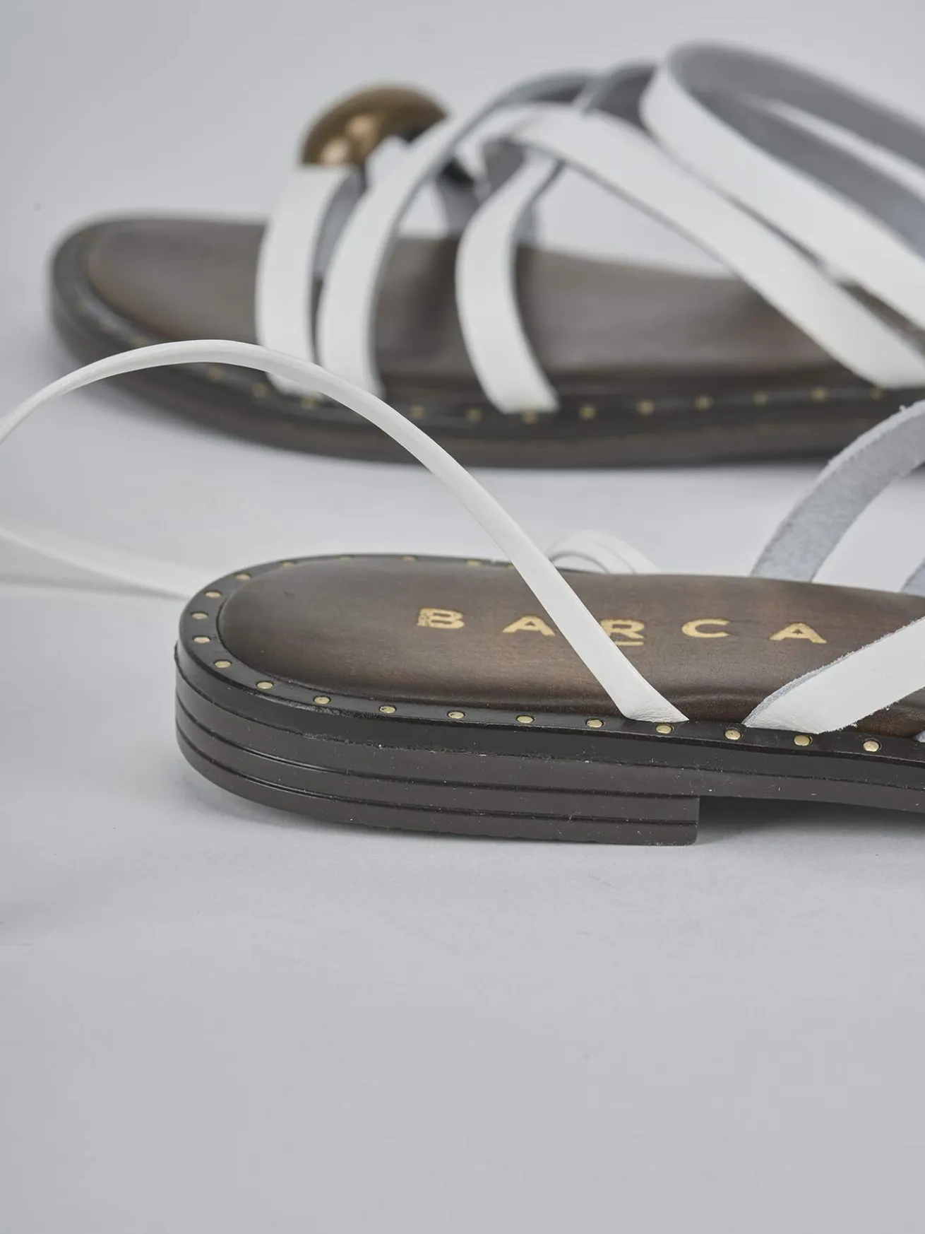 Sandalo tacco 1 cm bianco pelle