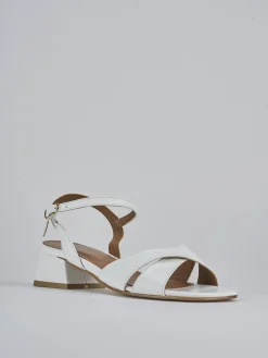 Sandalo tacco 3 cm bianco pelle