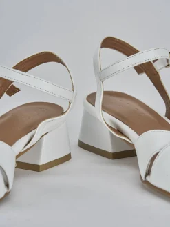 Sandalo tacco 3 cm bianco pelle