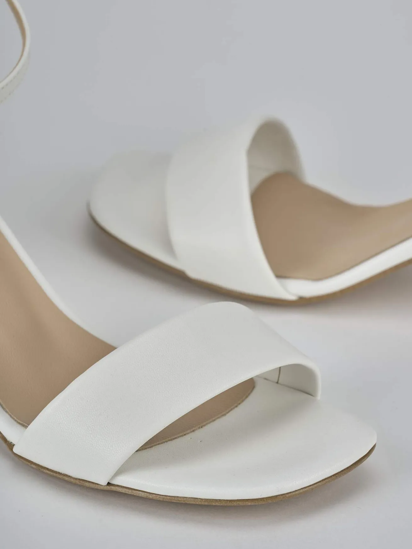 Sandalo tacco 6 cm bianco pelle