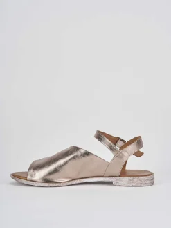 Sandalo tacco 1 cm bronzo pelle