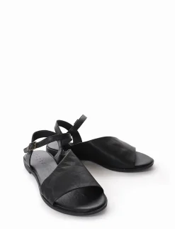 Sandalo tacco 1 cm nero