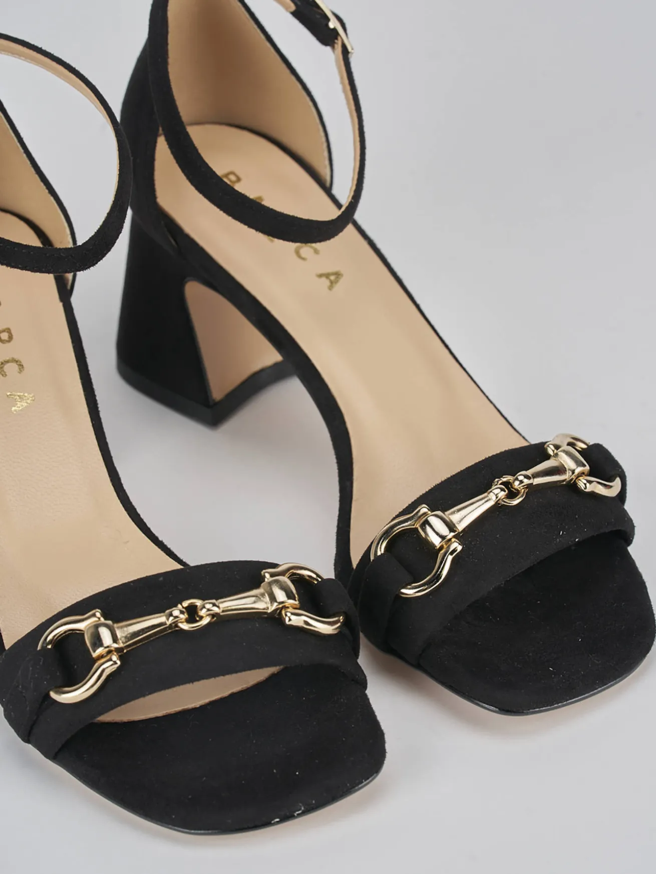 Sandalo tacco 6 cm nero camoscio