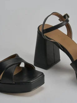 Sandalo tacco 8 cm nero pelle
