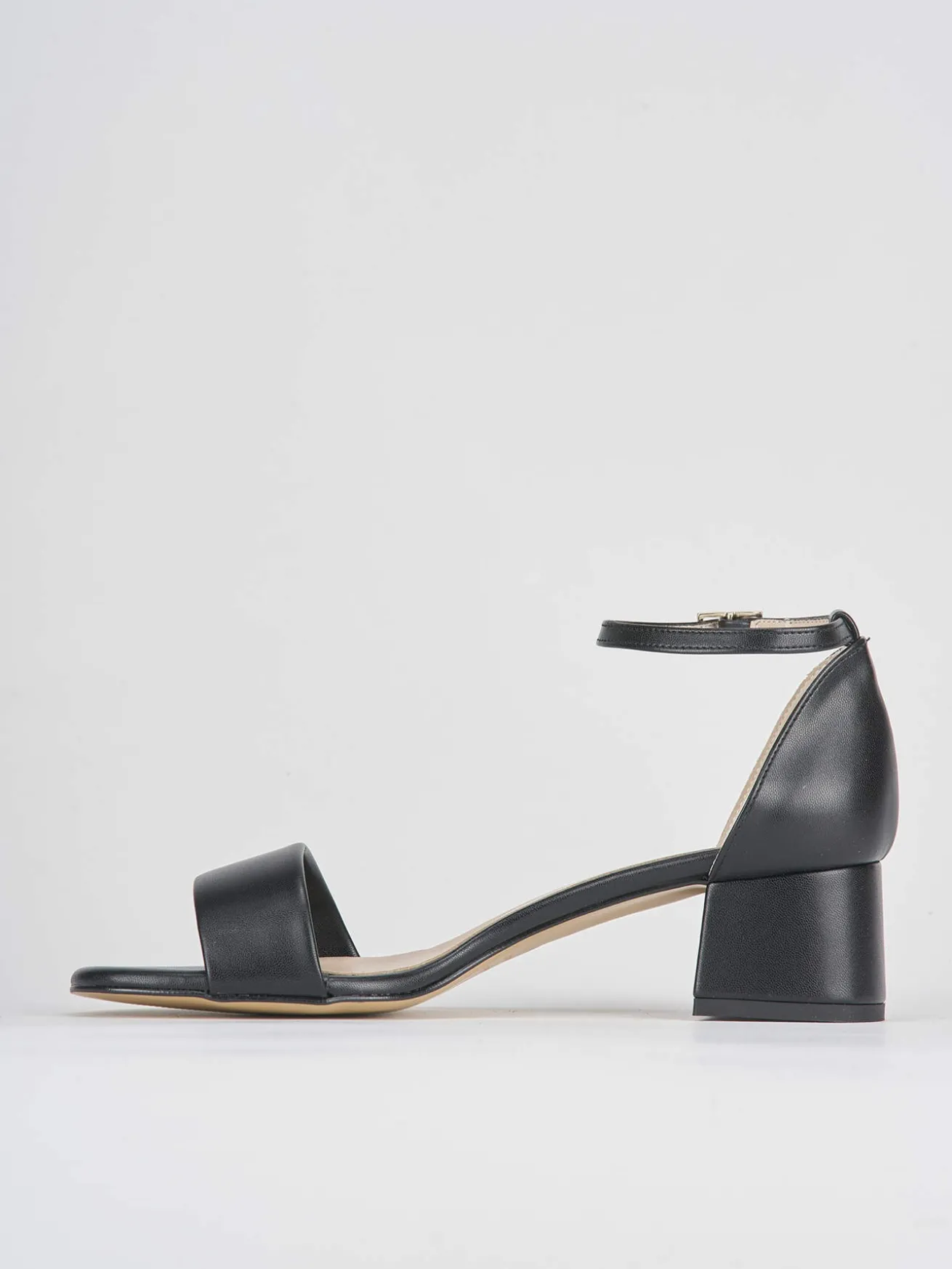 Sandalo tacco 5 cm nero pelle