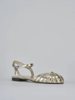 Sandalo tacco 1 cm oro laminato