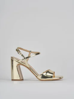 Sandalo tacco 7 cm oro pelle
