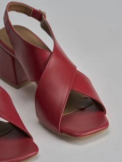 Sandalo tacco 5 cm rosso pelle