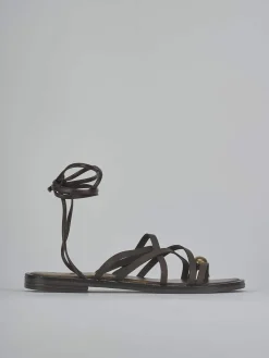 Sandalo tacco 1 cm testa pelle