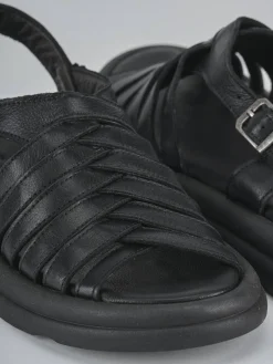 Sandalo zeppa 3 cm nero pelle