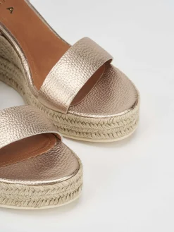 Sandalo zeppa 9 cm rosa pelle