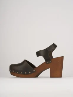 Sandalo zoccolo tacco 7cm con plateaux testa pelle