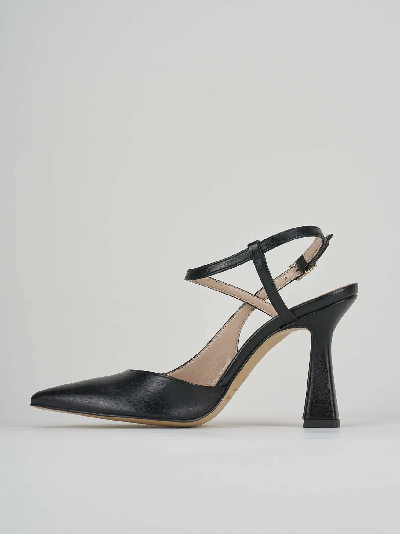 Slingback decolte' tacco 9 cm nero pelle