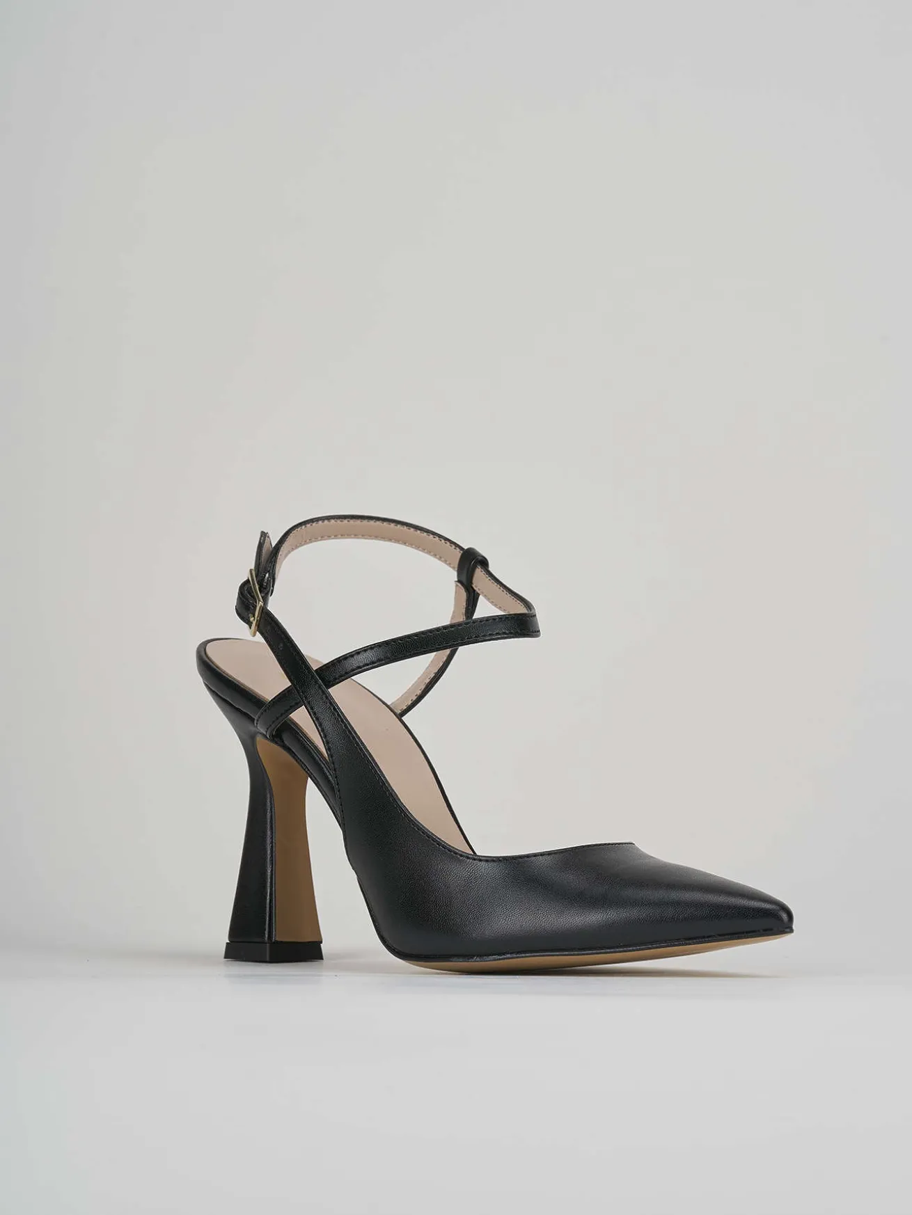 Slingback decolte' tacco 9 cm nero pelle