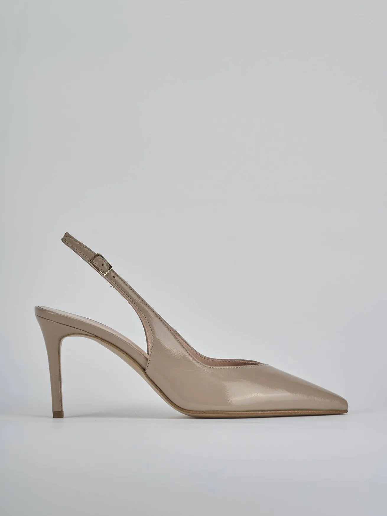 Slingback decolte tacco 7 cm beige vernice