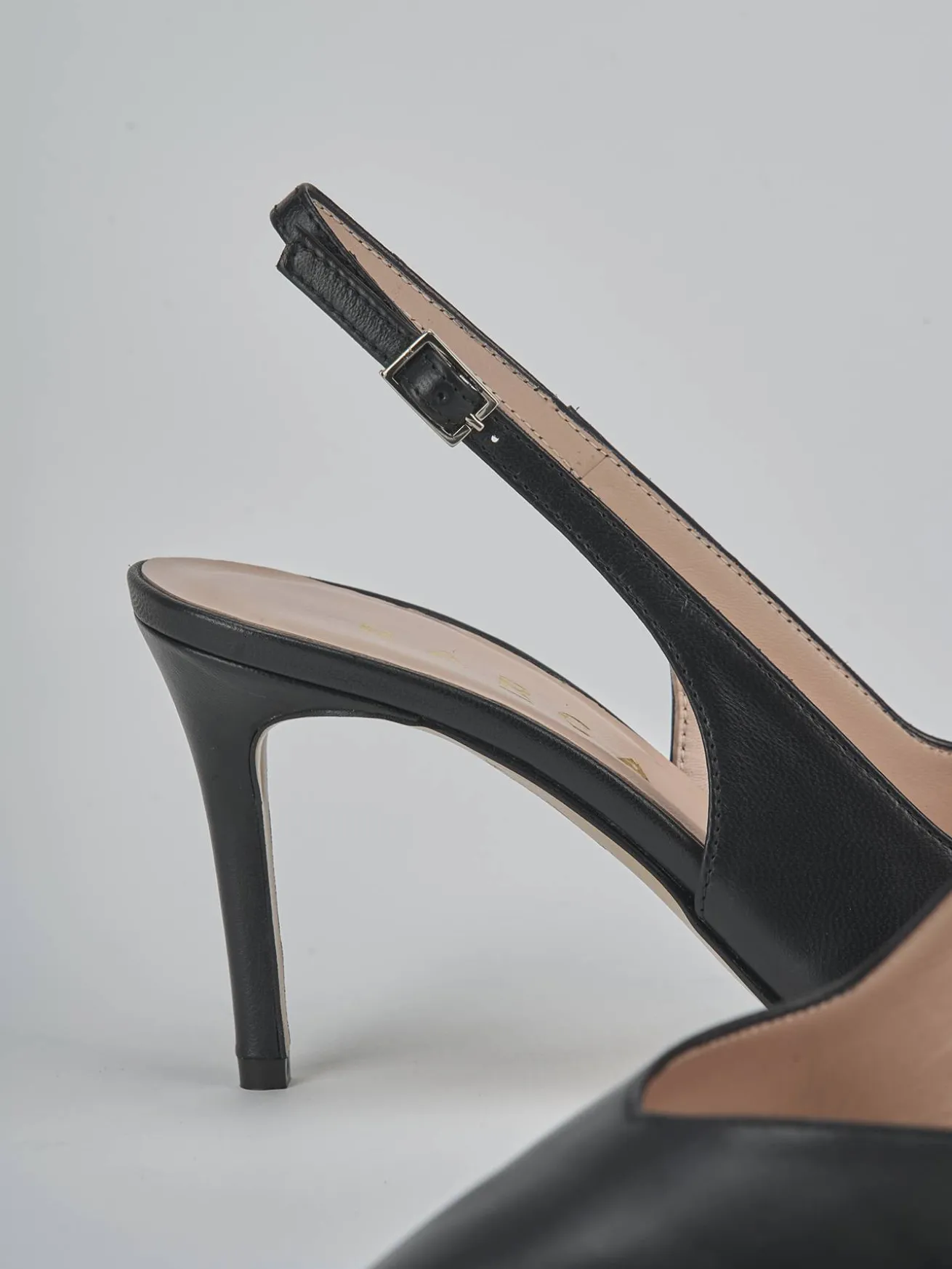 Slingback decolte tacco 7 cm nero pelle