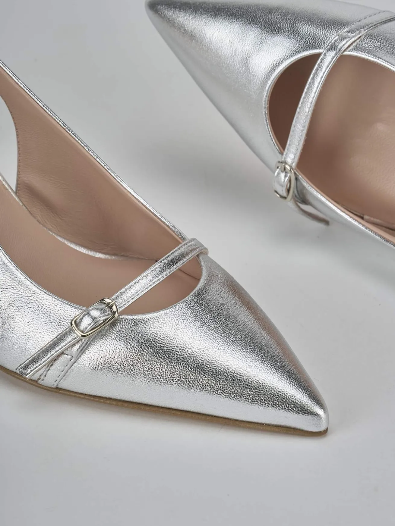 Slingback tacco 7cm laminato argento