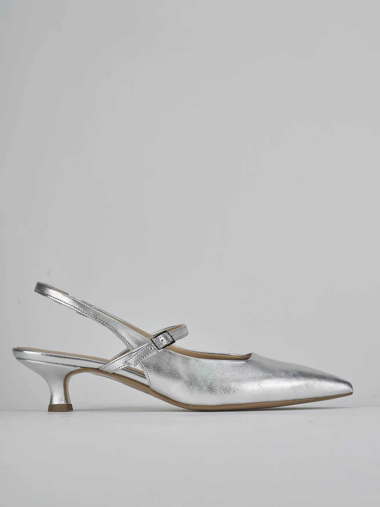 Slingback tacco 4cm laminato argento