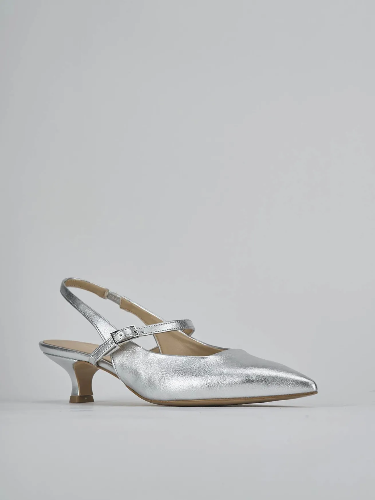 Slingback tacco 4cm laminato argento