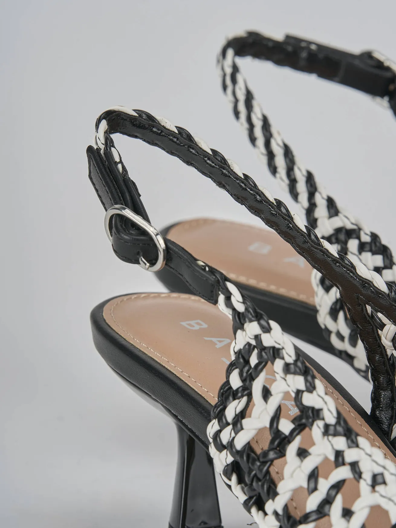 Slingback tacco 6cm pelle nero