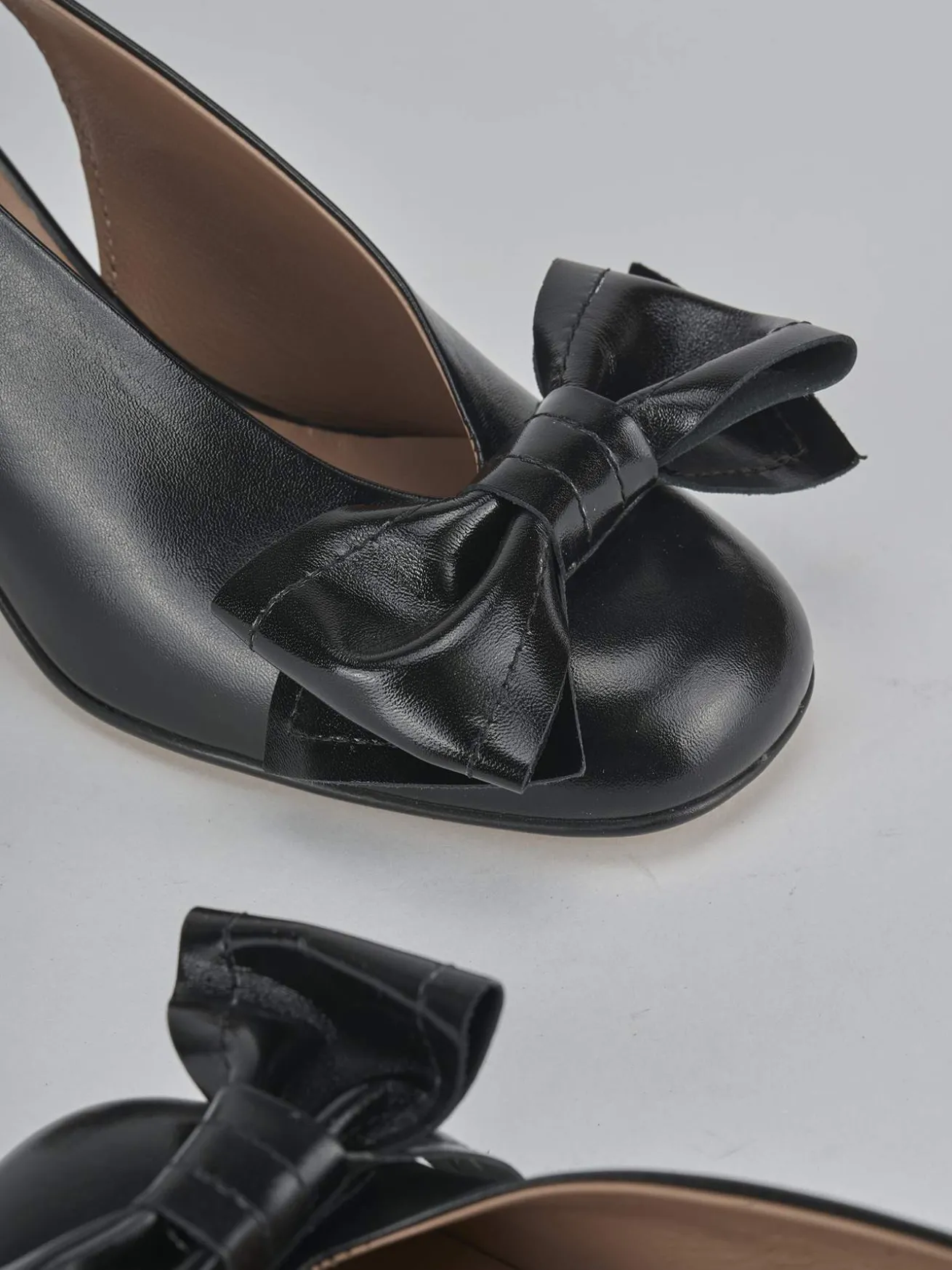 Slingback tacco 8cm pelle nero