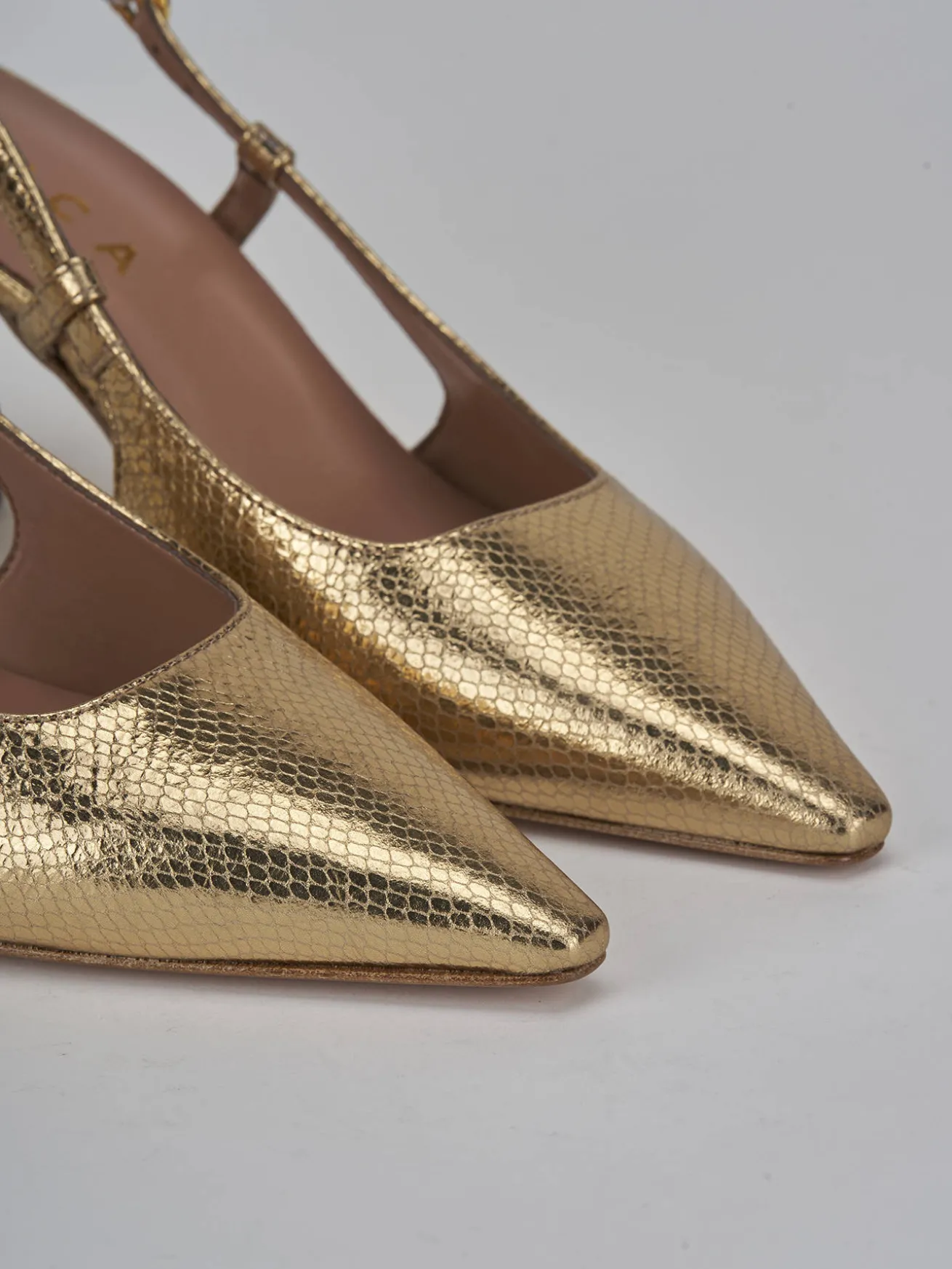 Slingback tacco 8cm pelle oro