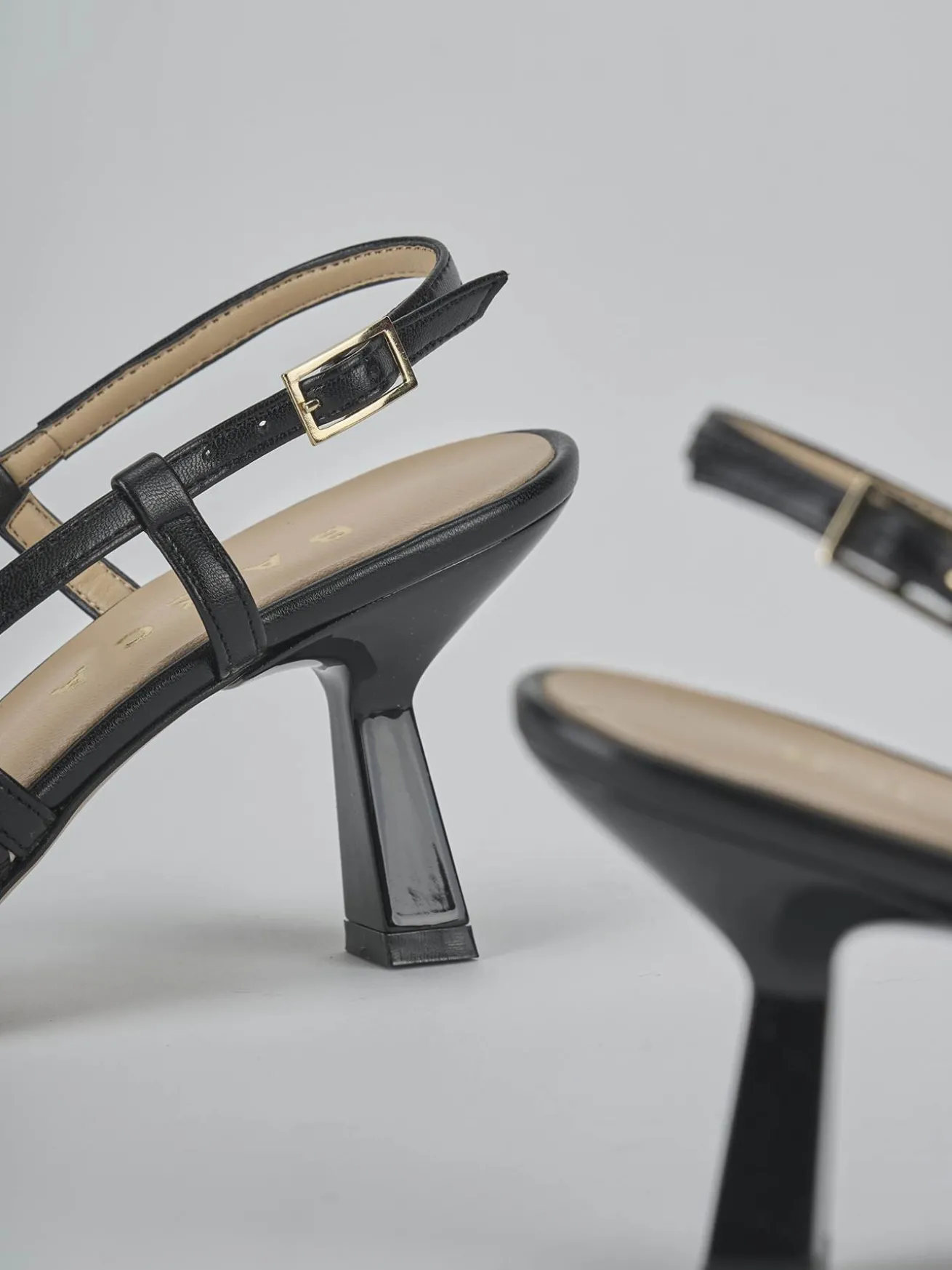 Slingback tacco 7cm pelle nero