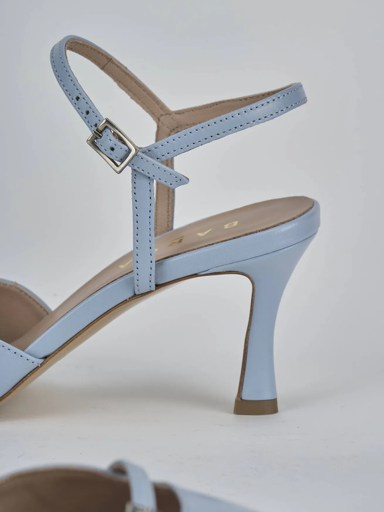 Slingback tacco 8cm pelle azzurro