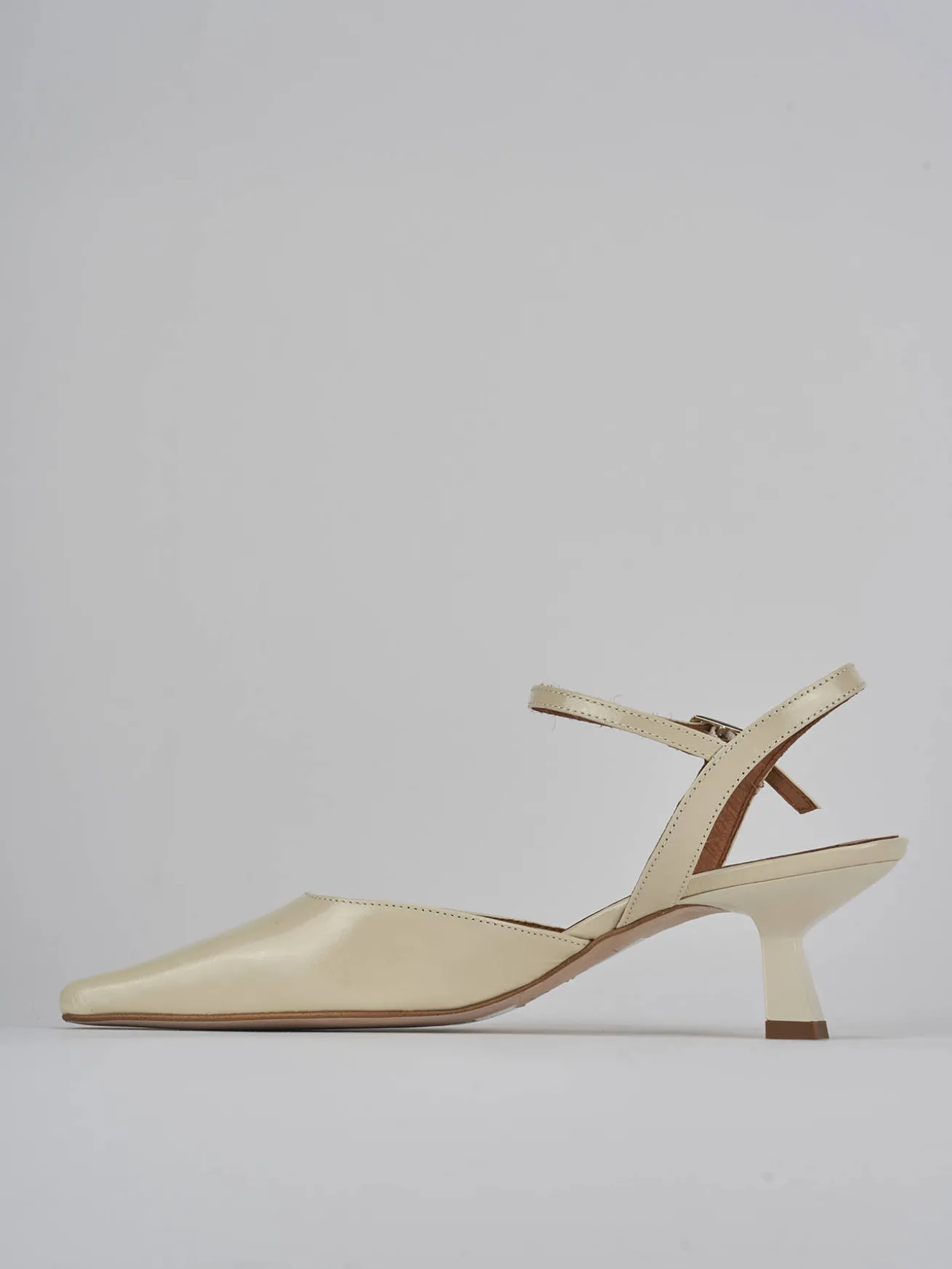 Slingback tacco 5cm vernice bianco