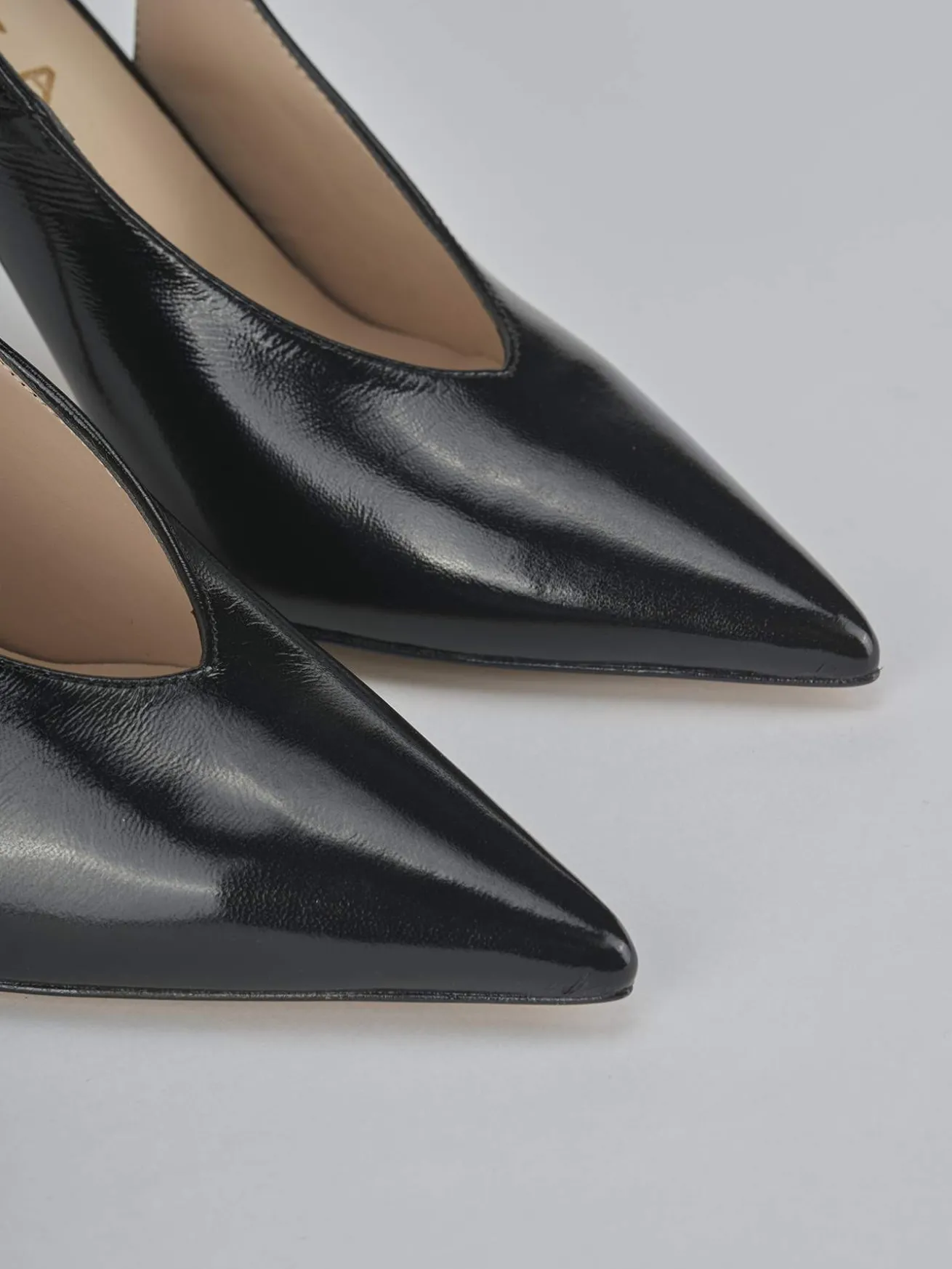 Slingback tacco 9cm vernice nero