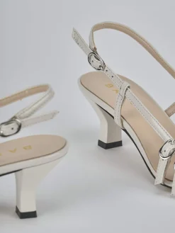 Slingback tacco 6cm vernice beige