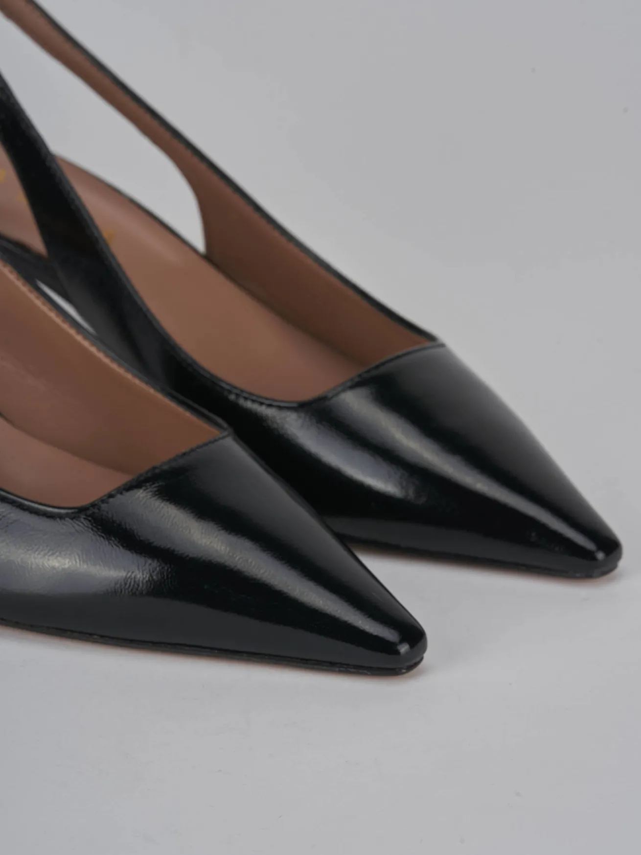Slingback tacco 6cm vernice nero