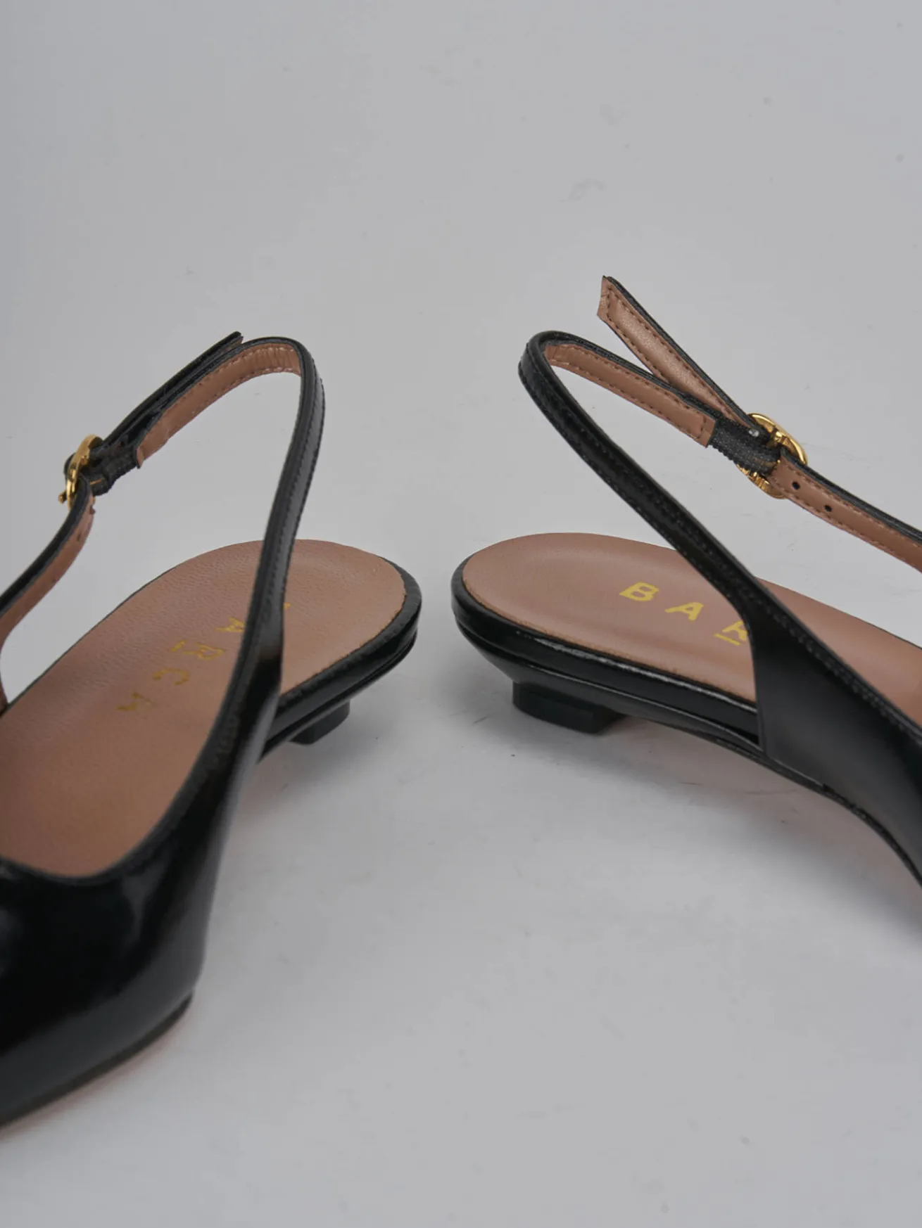 Slingback tacco 2cm vernice nero