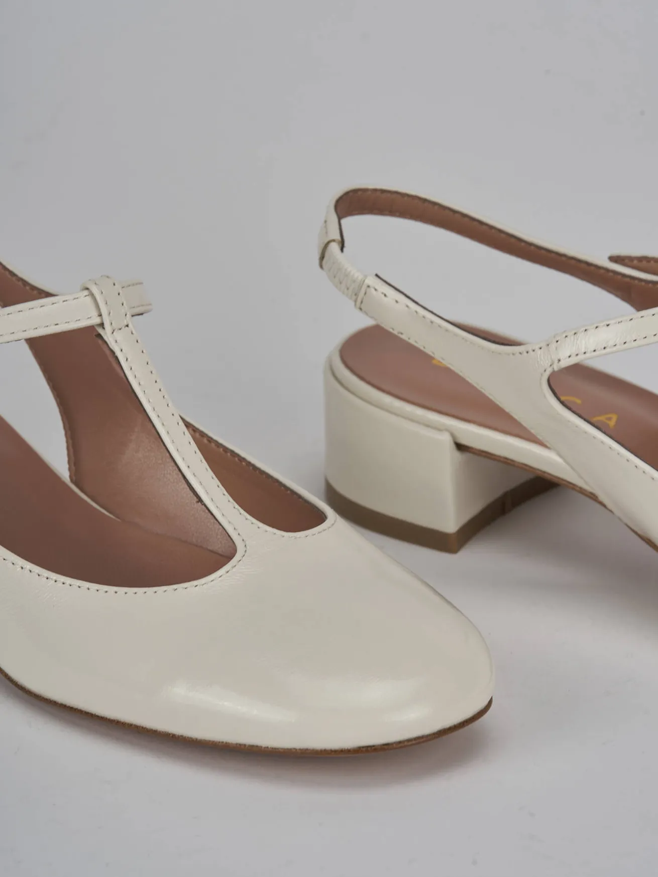 Slingback tacco 3cm vernice bianco