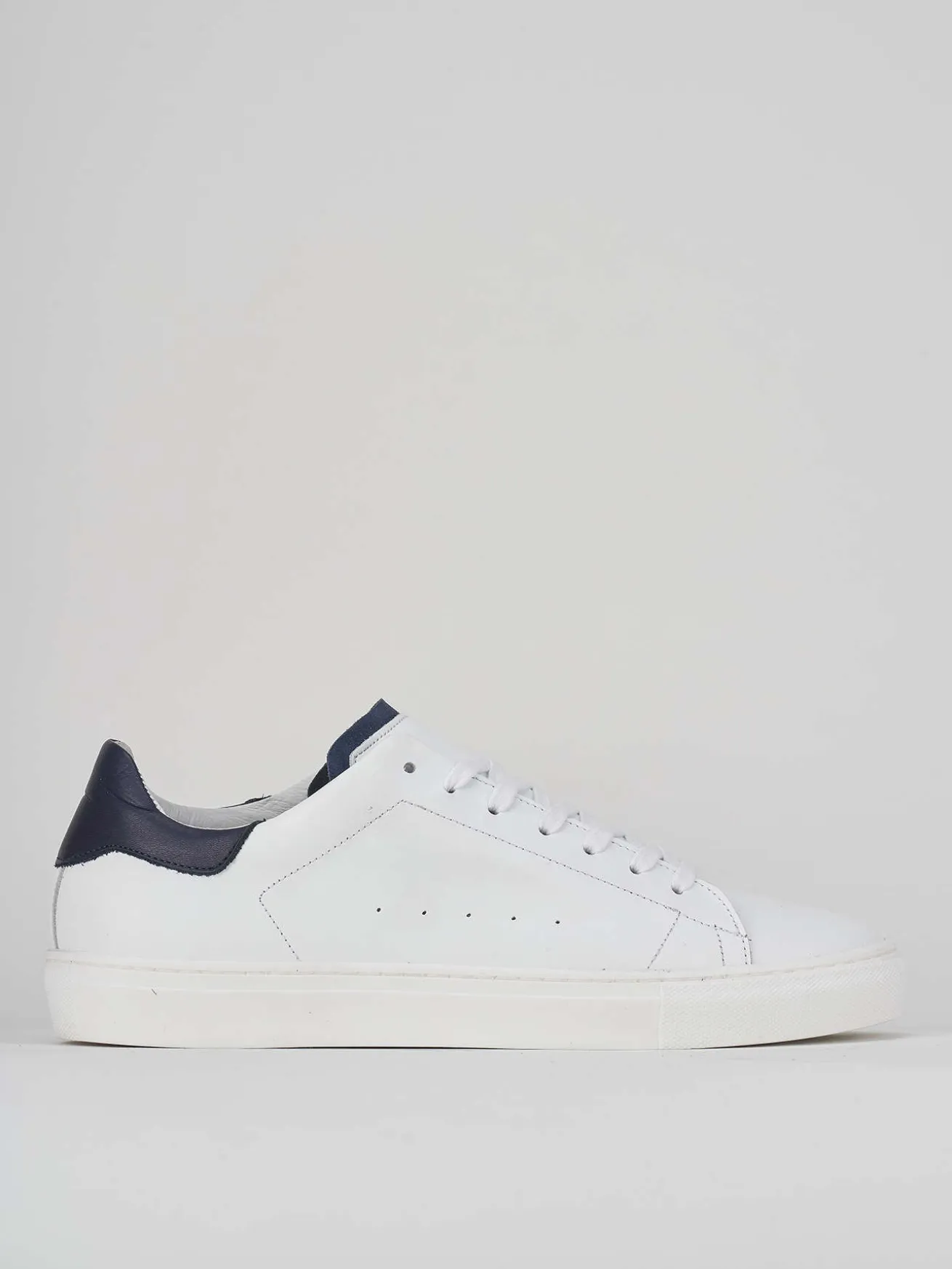 Sneakers bianco pelle