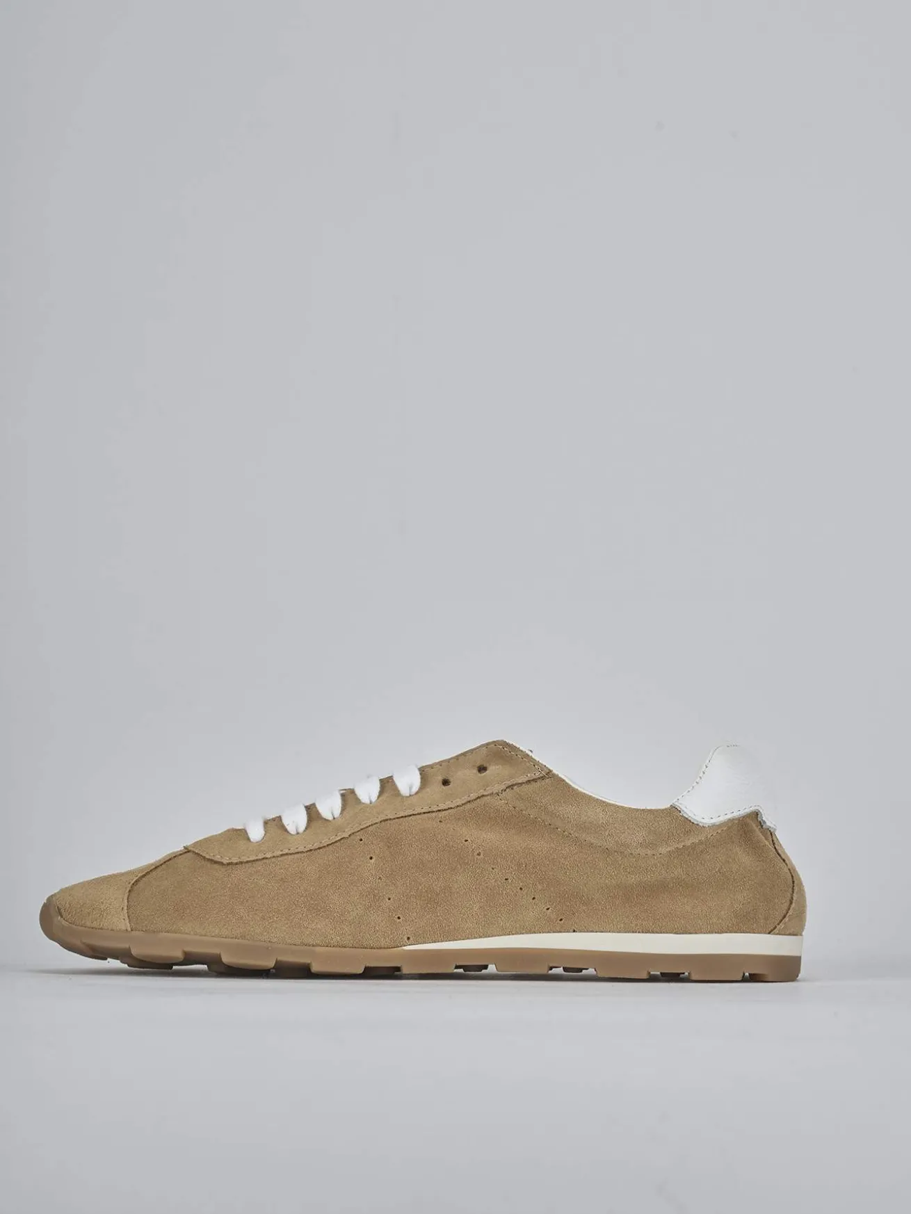 Sneakers camoscio marrone